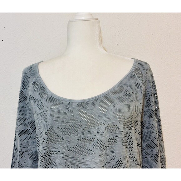 Soft Surroundings Women Size M Blue Mist Eyelet Tasseled Tunic Top Boho - Picture 2 of 12